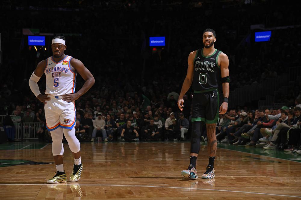 不仅给对手 不仅给对手