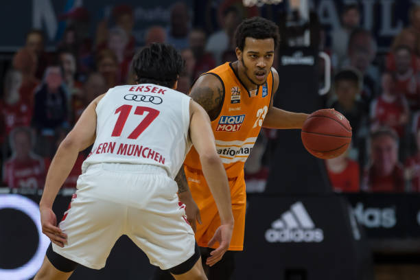 而辽宁铁人 而辽宁铁人