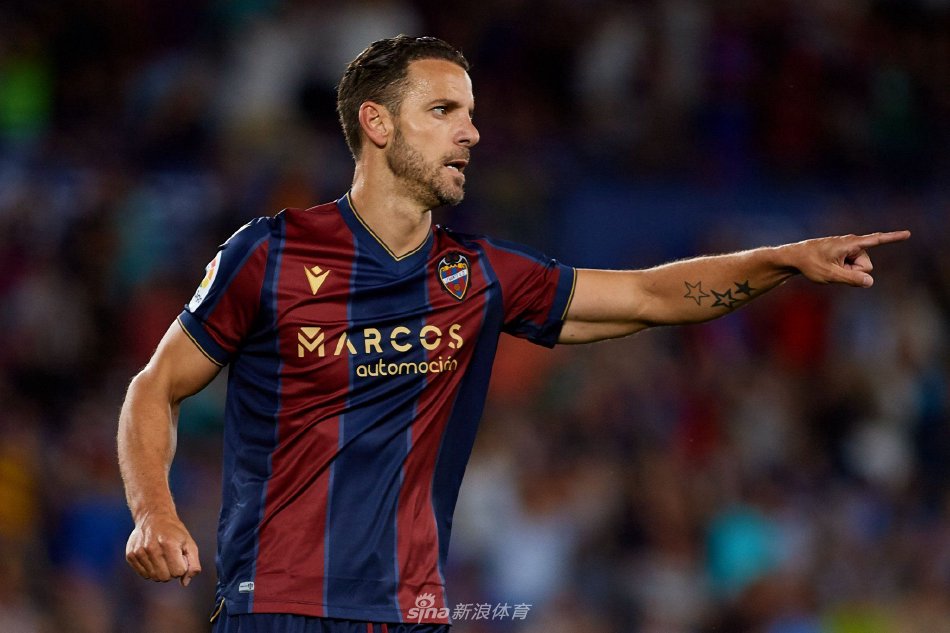 自己的爱队 自己的爱队