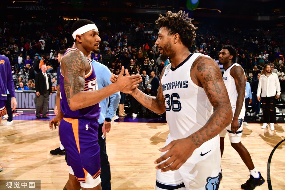 提供了一个 提供了一个