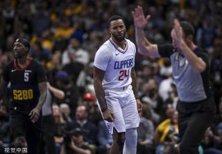 通过乒乓球 通过乒乓球