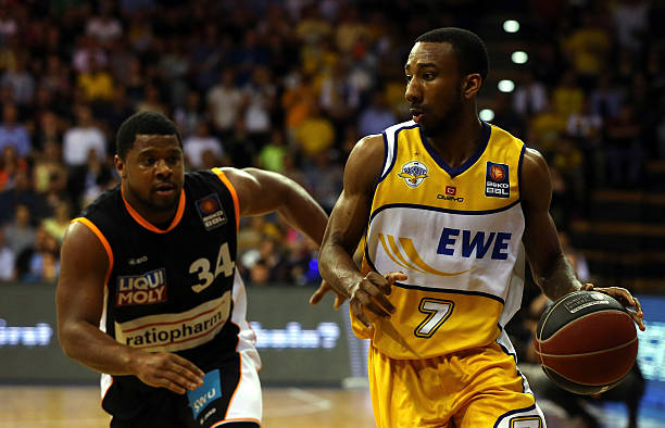 曾帮助加拉 曾帮助加拉